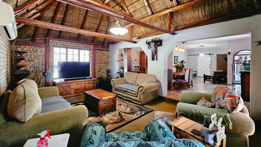 3 Bedroom Property for Sale in Noordhoek Free State